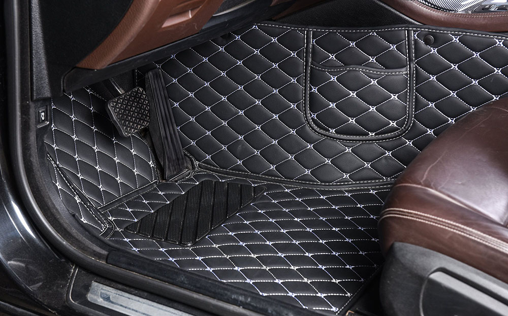 Black and White Stitching Luxury Leather Diamond Car Mats Manufacturers